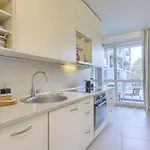 Spacious 2 Bedroom In *
