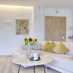 Spacious 2 Bedroom In