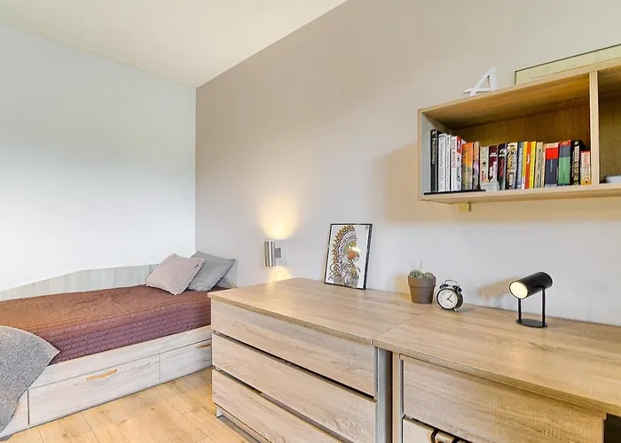 Apartament Spacious 2 Bedroom In