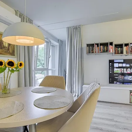 Spacious 2 Bedroom In Appartement Vilnius